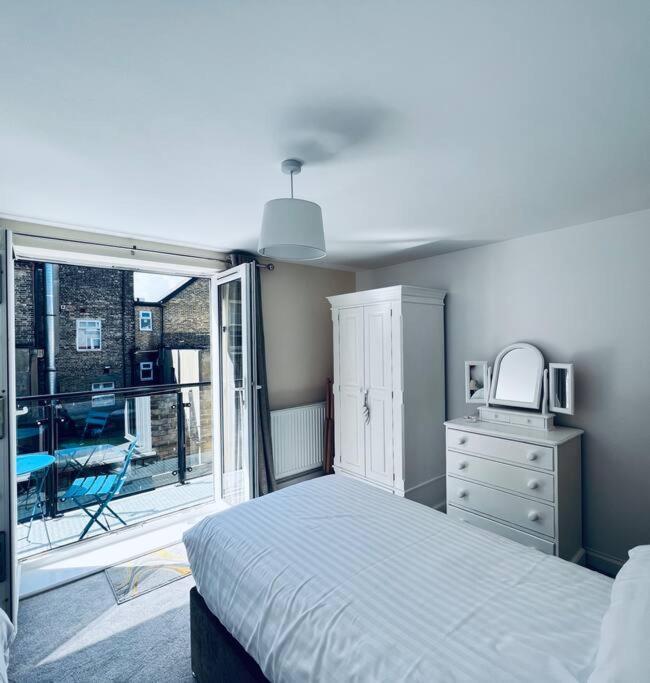 100 Steps To Broadstairs Beach - 2 Bedroom 3 Beds المظهر الخارجي الصورة